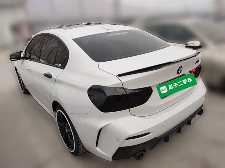 Фото 9 - BMW 1 Series