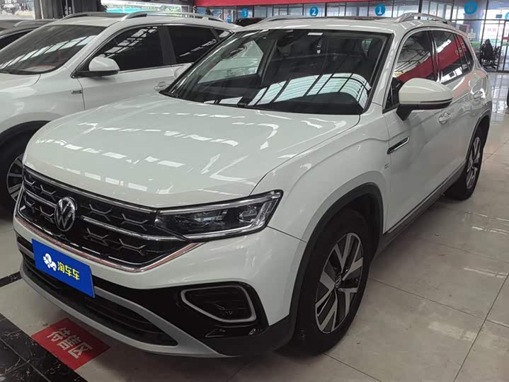 Фото 1 - Volkswagen Tayron