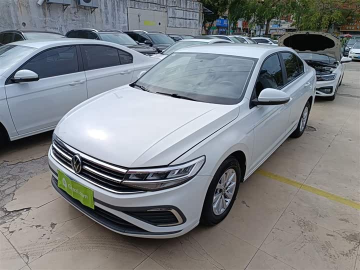 Фото 2 - Volkswagen Bora