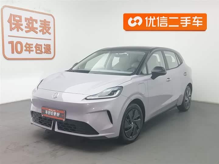 Фото 1 - MG Motor 4 EV