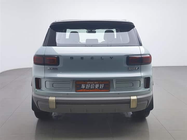 Фото 4 - Geely Icon