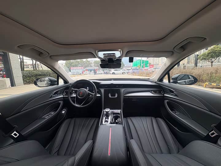 Фото 6 - Hongqi H5