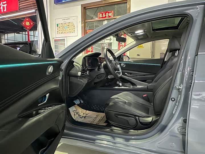 Фото 4 - Hyundai Elantra N line