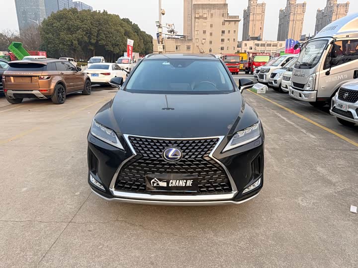 Фото 2 - Lexus RX