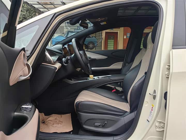 Фото 5 - BYD Dolphin