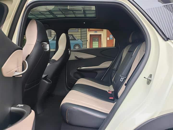 Фото 6 - BYD Dolphin