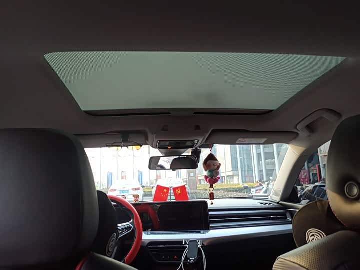 Фото 9 - Volkswagen Lamando L