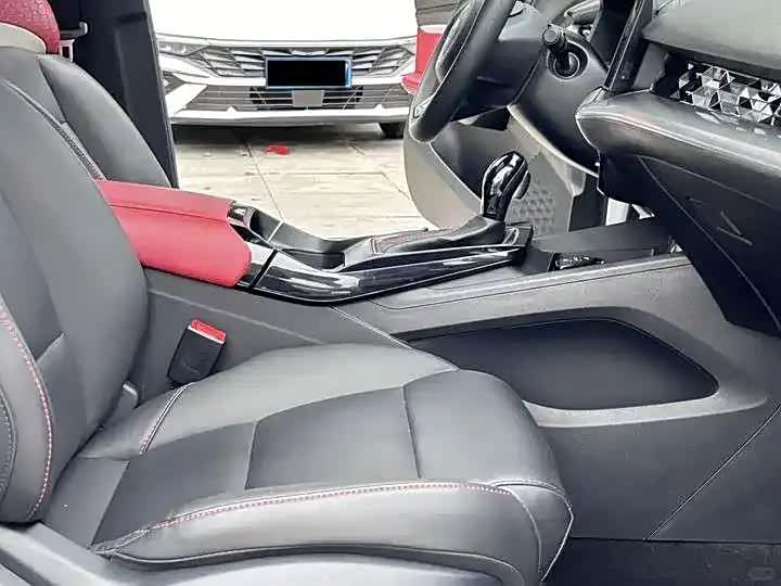 Фото 5 - MG Motor 5