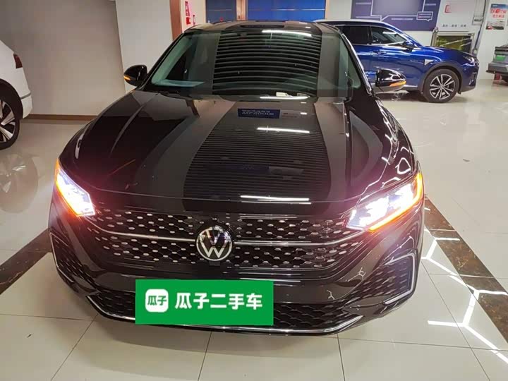 Фото 3 - Volkswagen Passat