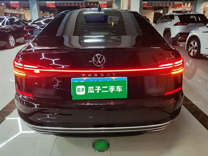 Фото 6 - Volkswagen Passat