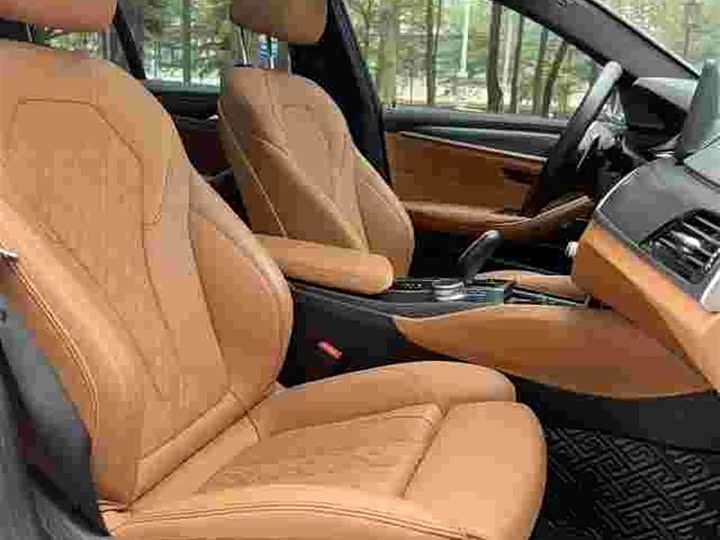 Фото 8 - BMW 5 Series