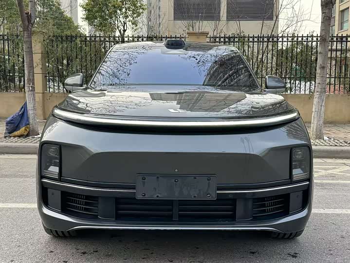 Фото 1 - LiXiang L9