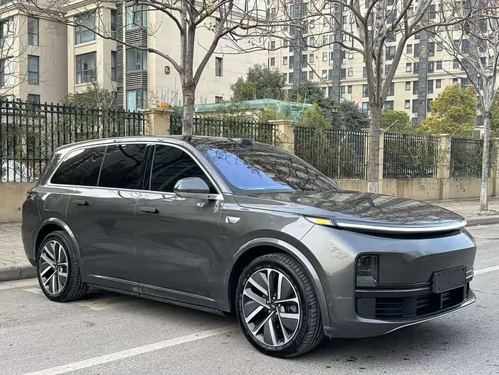 Фото 2 - LiXiang L9