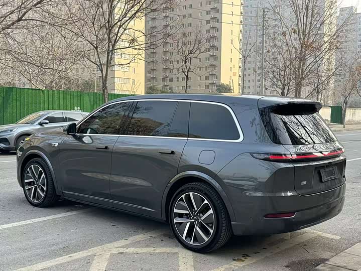 Фото 8 - LiXiang L9