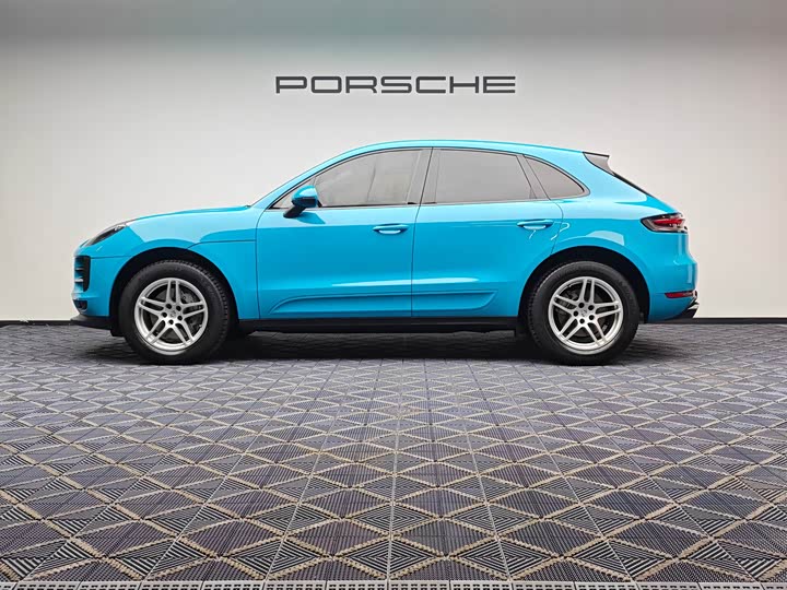 Фото 8 - Porsche Macan