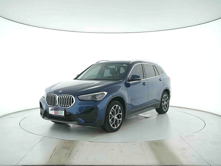 Фото 1 - BMW X1