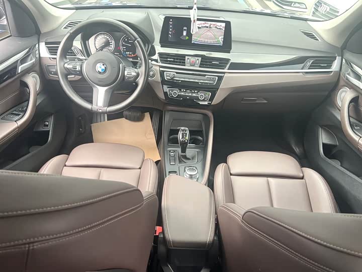 Фото 8 - BMW X1