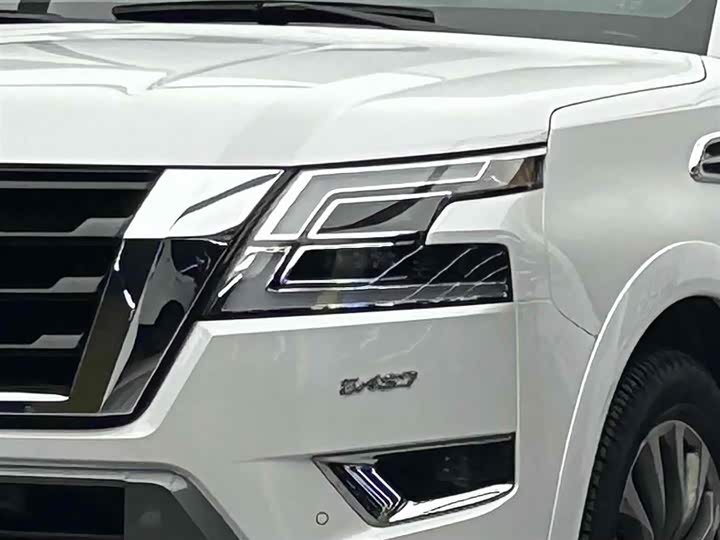 Фото 3 - Nissan Armada