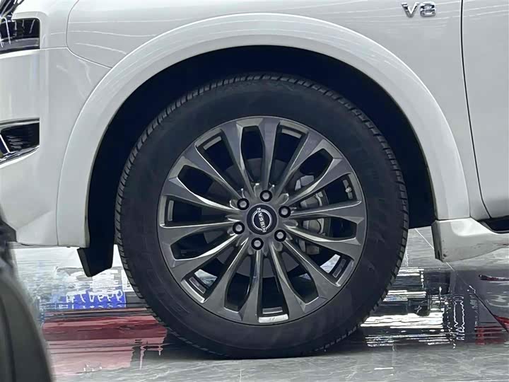 Фото 4 - Nissan Armada