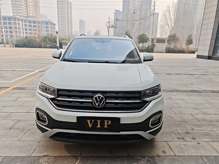 Фото 2 - Volkswagen Tacqua