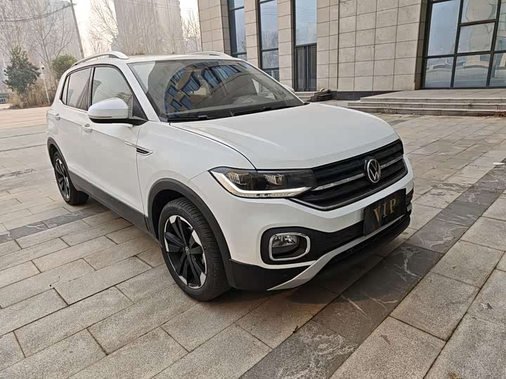 Фото 3 - Volkswagen Tacqua