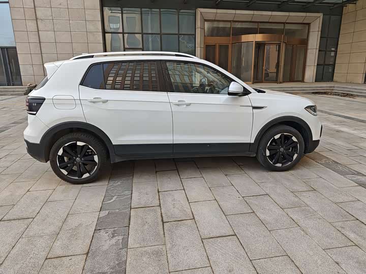 Фото 8 - Volkswagen Tacqua