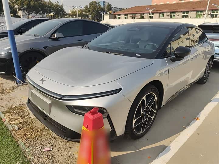 Фото 1 - XPeng F57