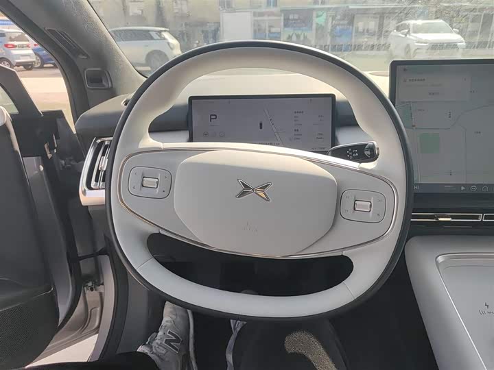 Фото 3 - XPeng F57