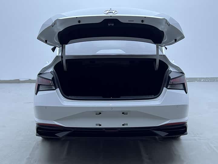 Фото 9 - Hyundai Elantra N line