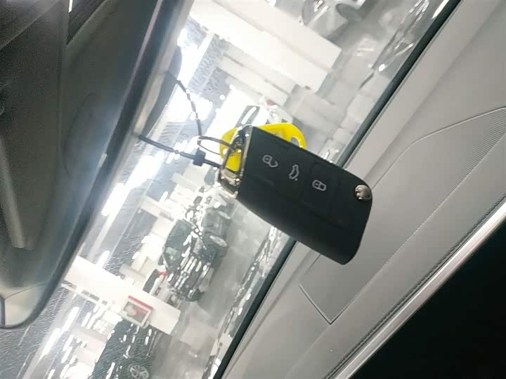 Фото 9 - Volkswagen Tayron