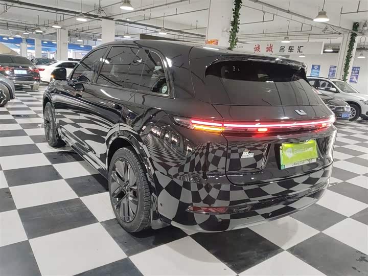 Фото 5 - LiXiang L7