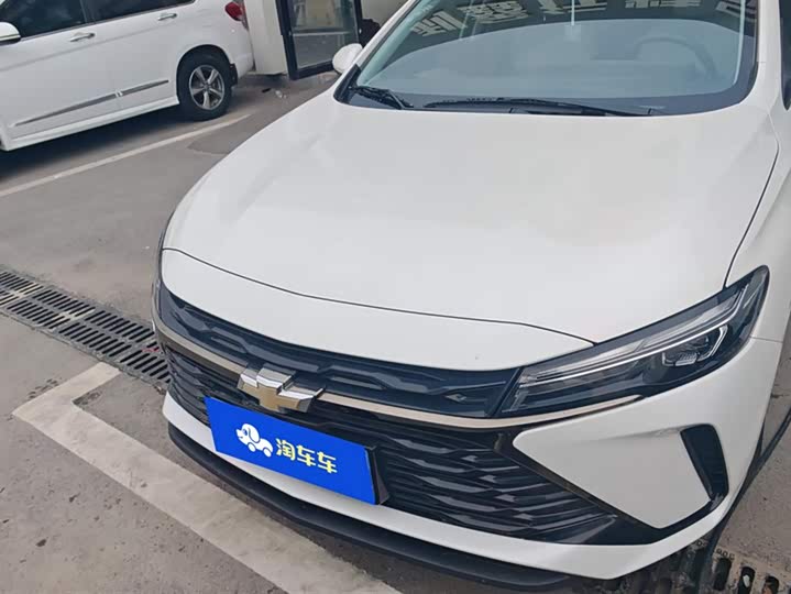 Фото 2 - Chevrolet Monza