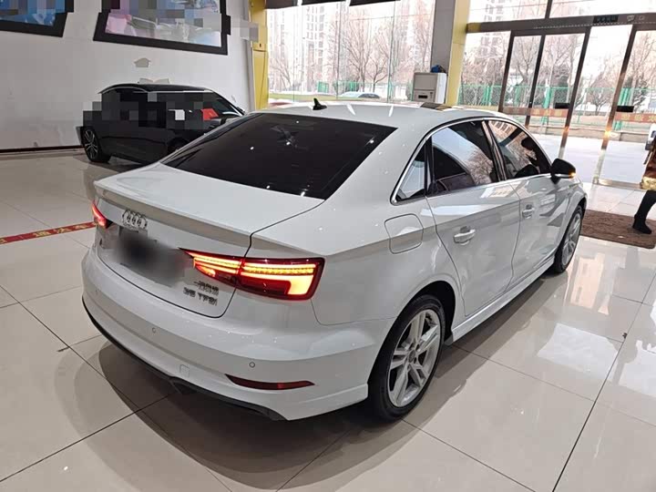 Фото 7 - Audi A3