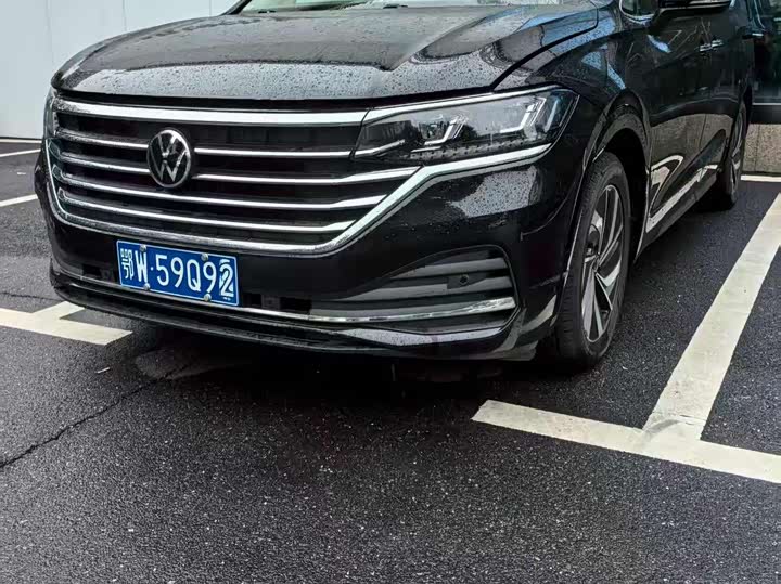 Фото 1 - Volkswagen Viloran