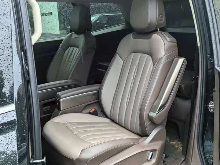 Фото 8 - Volkswagen Viloran