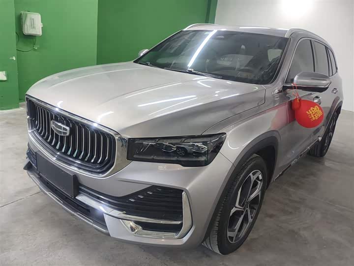 Фото 2 - Geely Monjaro