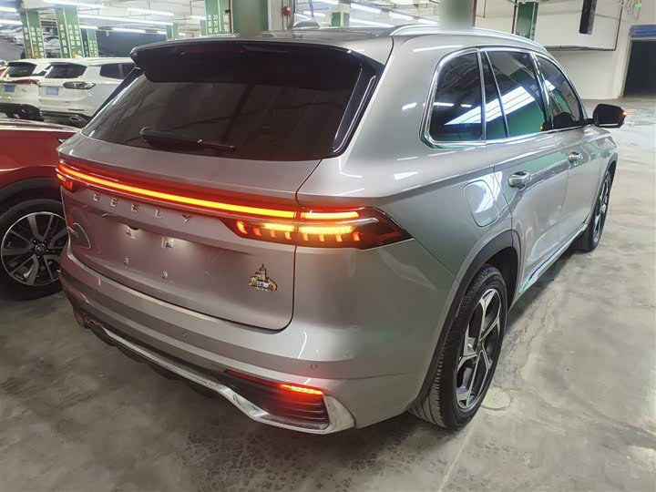 Фото 7 - Geely Monjaro