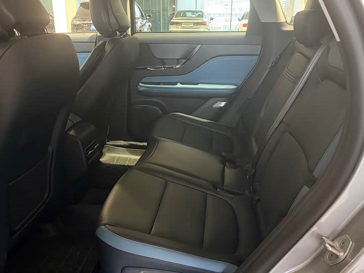 Фото 6 - Lincoln Corsair