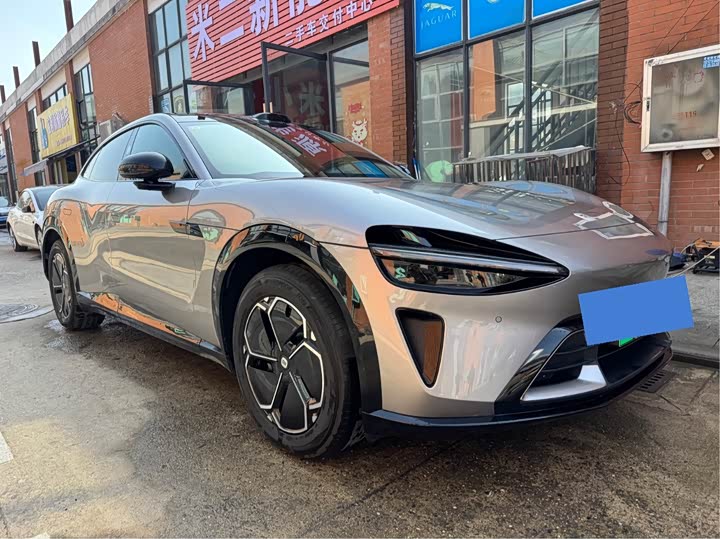 Фото 3 - Xiaomi YU7