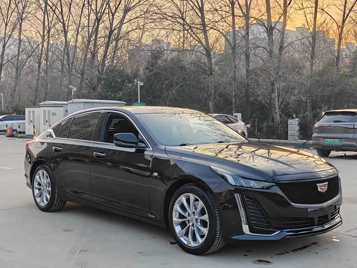 Фото 3 - Cadillac CT5