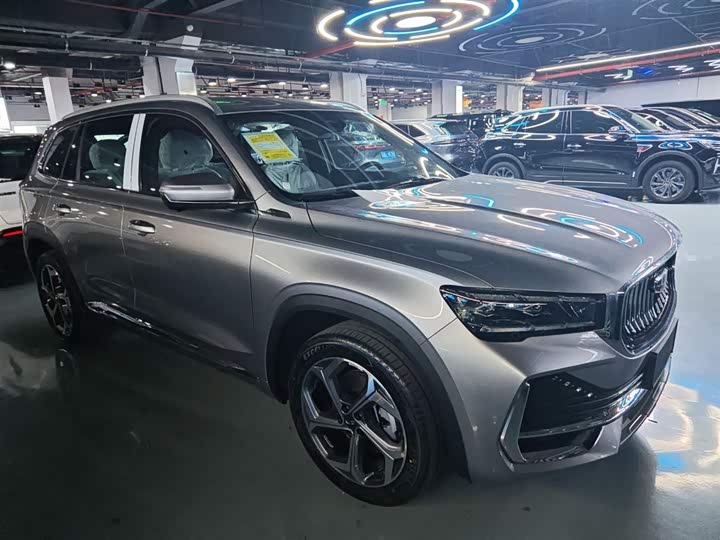 Фото 4 - Geely Monjaro