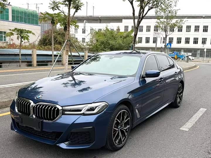 Фото 1 - BMW 5 Series