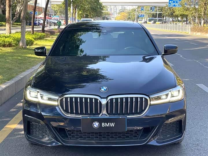 Фото 2 - BMW 5 Series