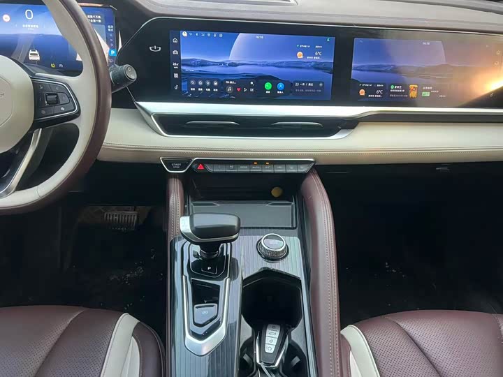 Фото 5 - Geely Monjaro