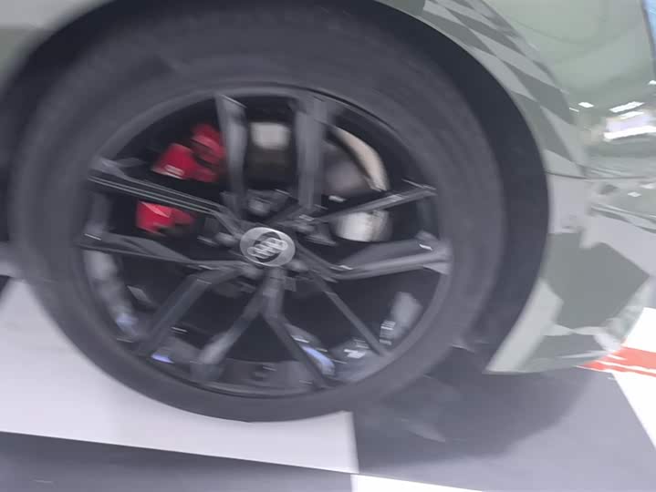 Фото 6 - Audi A5