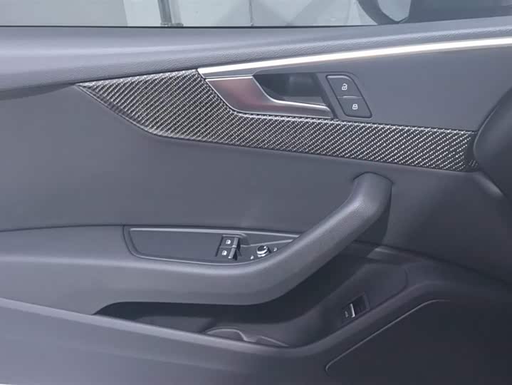 Фото 7 - Audi A5