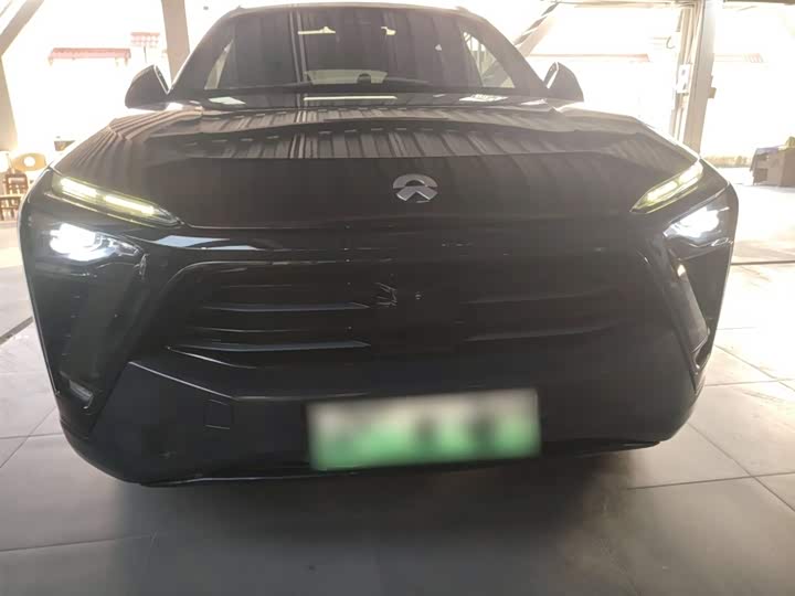 Фото 3 - Nio ES8