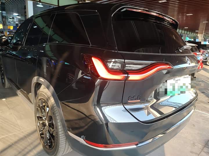 Фото 5 - Nio ES8