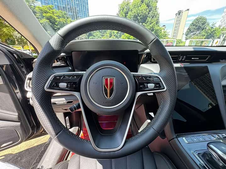 Фото 5 - Hongqi H5