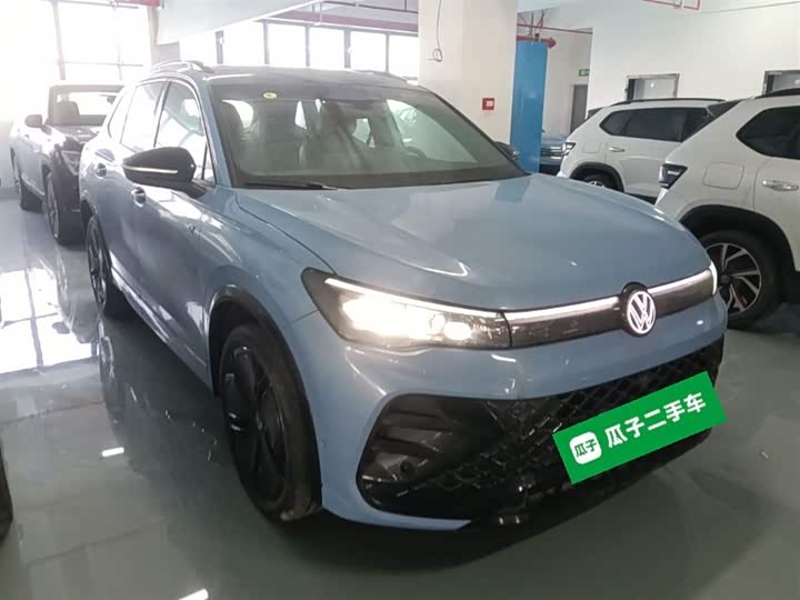 Фото 4 - Volkswagen Tiguan L Pro